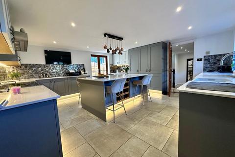 4 bedroom semi-detached house for sale, La Rue des Fontaines, Jersey JE3