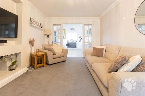 undefined, Church End Lane, Wickford SS11