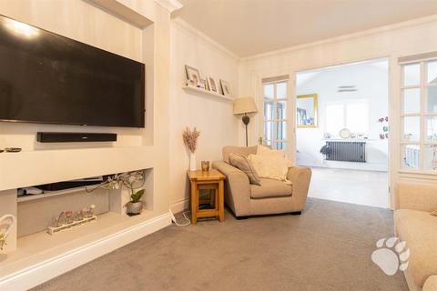 undefined, Church End Lane, Wickford SS11