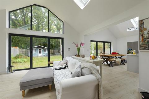 3 bedroom detached house for sale, Hackington Road, Tyler Hill