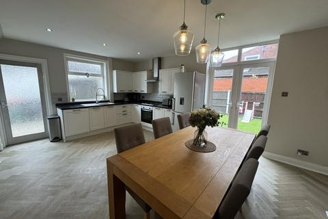 3 bedroom semi-detached house for sale, Preston Road, Grimsargh Preston PR2