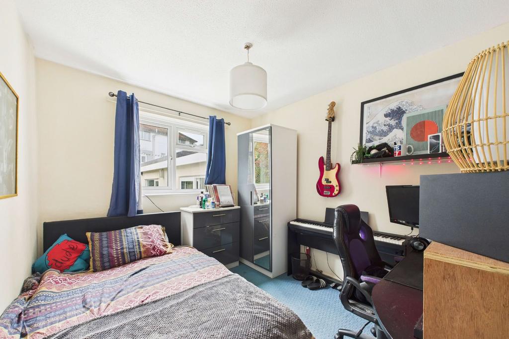Owners’ accom: bedroom 2