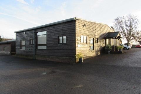 Office to rent, Units 1a & 1b Danworth Farm, Cuckfield Rd Hurstpierpoint BN6 9GL