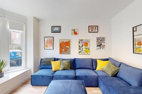6 bedroom house to rent, Mayville Street, Leeds LS6