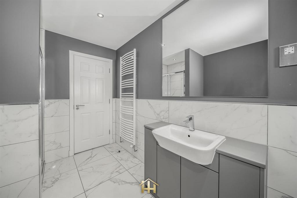 23 GRAYBURN RD DD2 5 FH 151025 EDIT (28 of 62).jpg