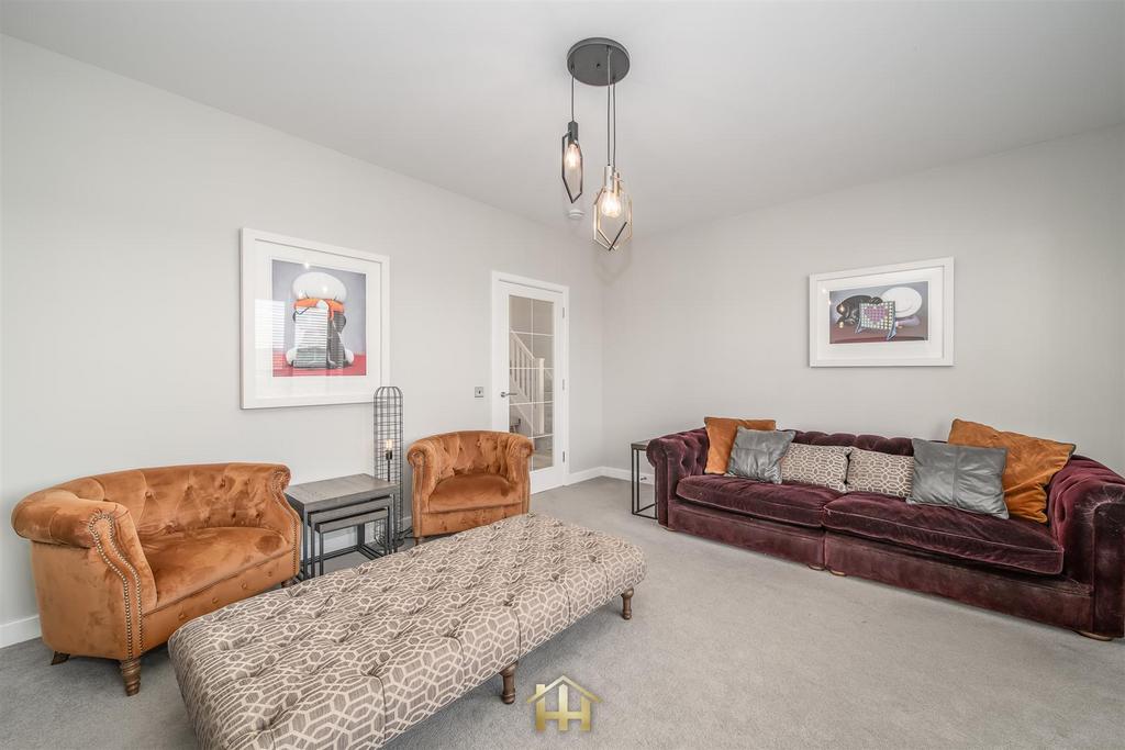 23 GRAYBURN RD DD2 5 FH 151025 EDIT (54 of 62).jpg