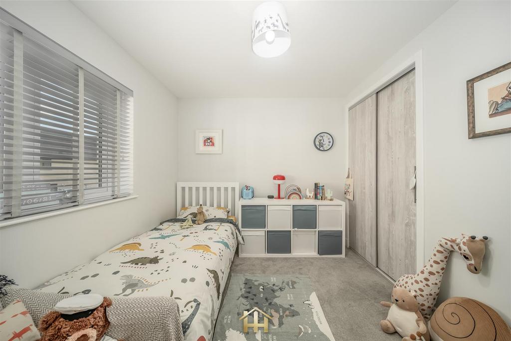 23 GRAYBURN RD DD2 5 FH 151025 EDIT (36 of 62).jpg