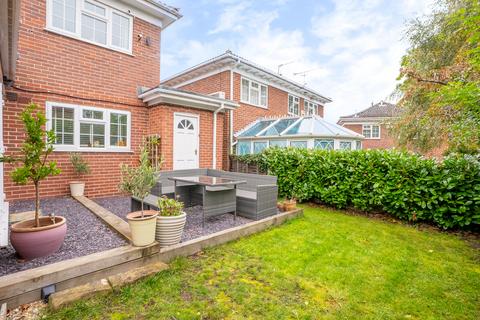 4 bedroom detached house for sale, Leeds LS8