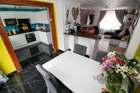 3 bedroom end of terrace house for sale, Milburn Road, Bedfordshire MK41