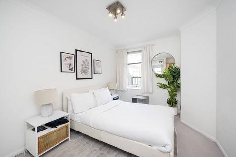 1 bedroom flat for sale, Conant Mews, Aldgate, London, E1