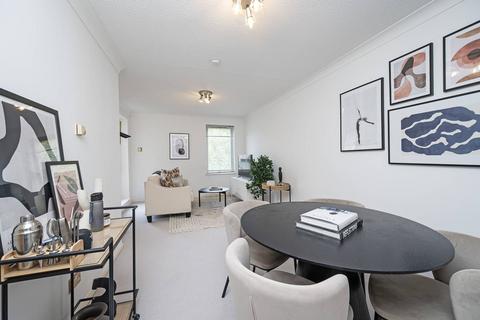 Conant Mews, Aldgate, London, E1