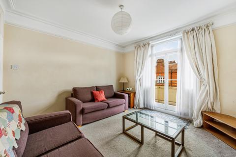3 bedroom flat for sale, Queen's Club Gardens, London,, W14
