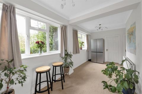 undefined, Oakfield Road, Harpenden