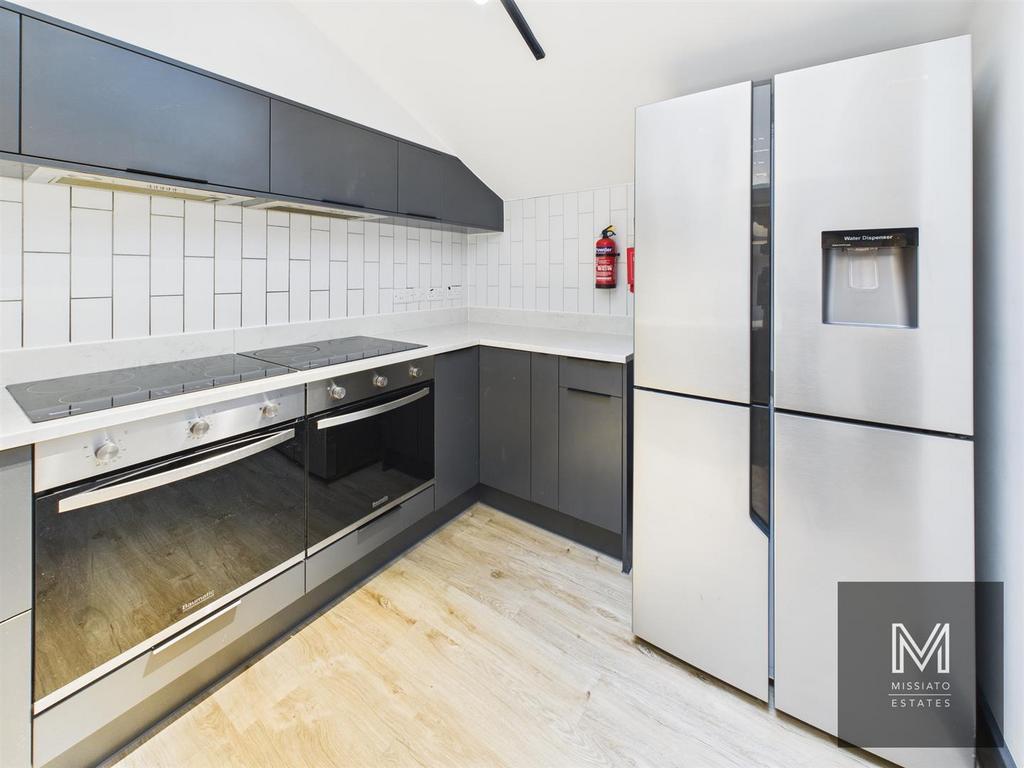 CAM03255 G0-PR0042-STILL013 - Copy.jpg