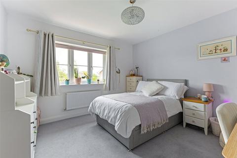 4 Centenary Fields, Bramley, Tadley, RG26 5GU