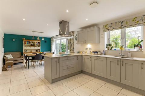 4 bedroom detached house for sale, Centenary Fields, Bramley, RG26