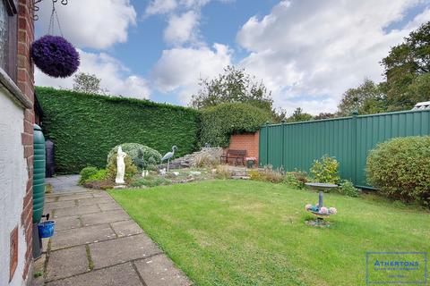 4 bedroom detached bungalow for sale, Darbys Lane, Oakdale, Poole