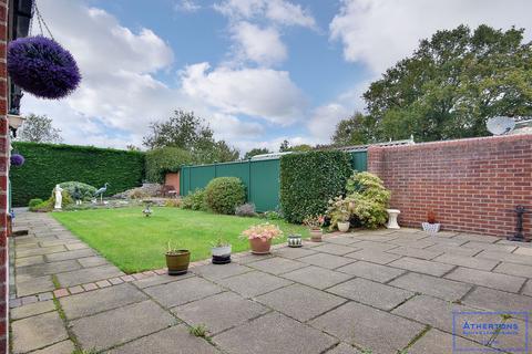 4 bedroom detached bungalow for sale, Darbys Lane, Oakdale, Poole