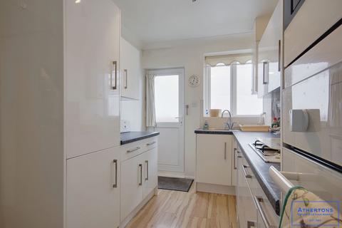 4 bedroom detached bungalow for sale, Darbys Lane, Oakdale, Poole