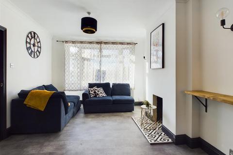 6 bedroom house to rent, Monks Park Avenue, Bristol BS7