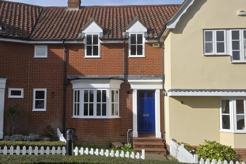 3 bedroom terraced house to rent, Deacons Close, Lavenham CO10