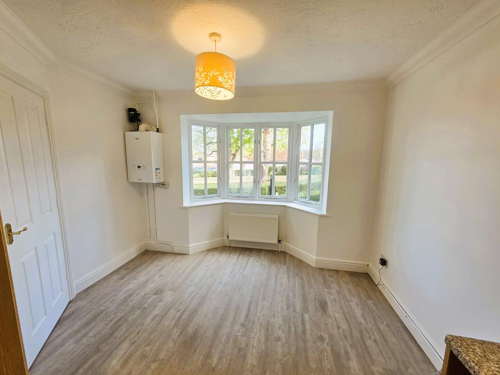 Dining off kitchen