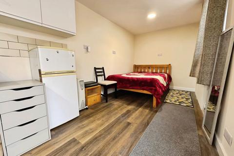 undefined, Dean Drive, Stanmore, HA7