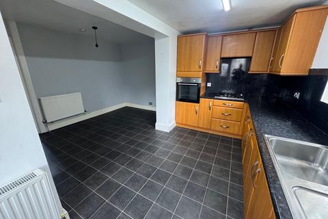2 bedroom townhouse for sale, Wrose Road, Wrose, Shipley, BD18