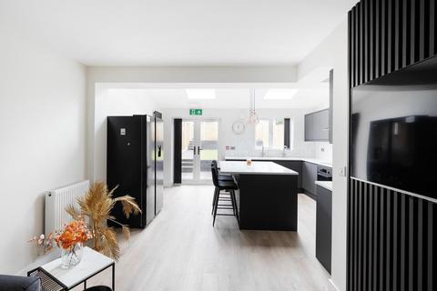 Mackie Road, Bristol BS34