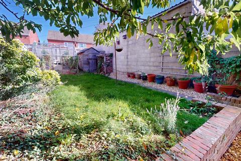 2 bedroom semi-detached house for sale, Rosehill Street
