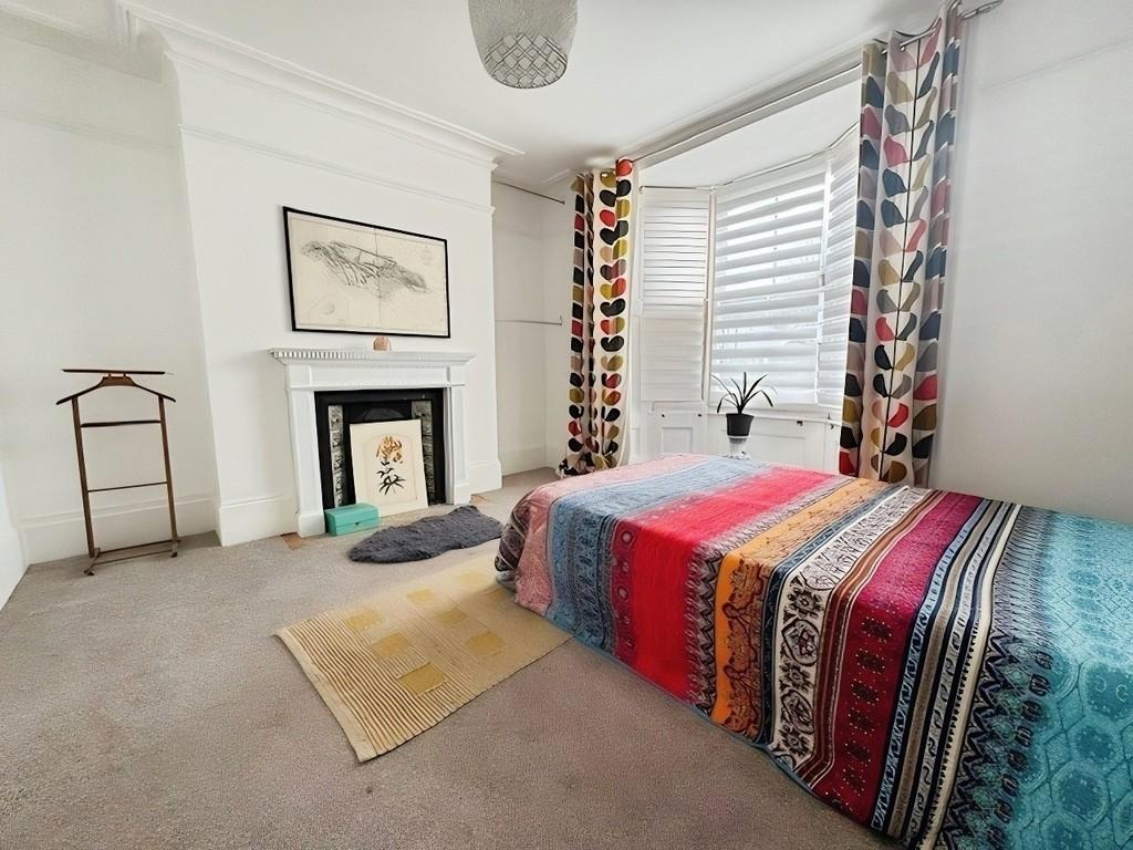 Large Bedroom