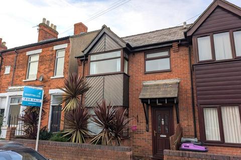 3 bedroom semi-detached house for sale, Harlaxton Road, Grantham