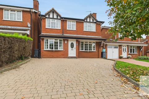 Dickinson Drive, Sutton Coldfield, B76 1FP