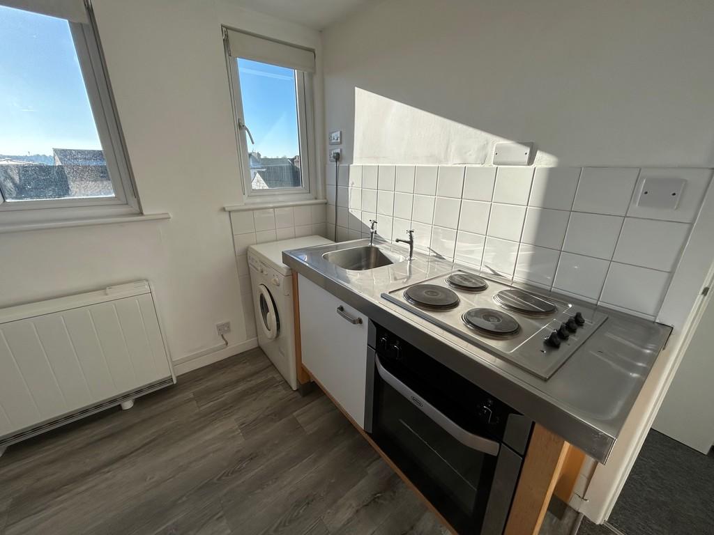 Kitchen2 IMG 2374