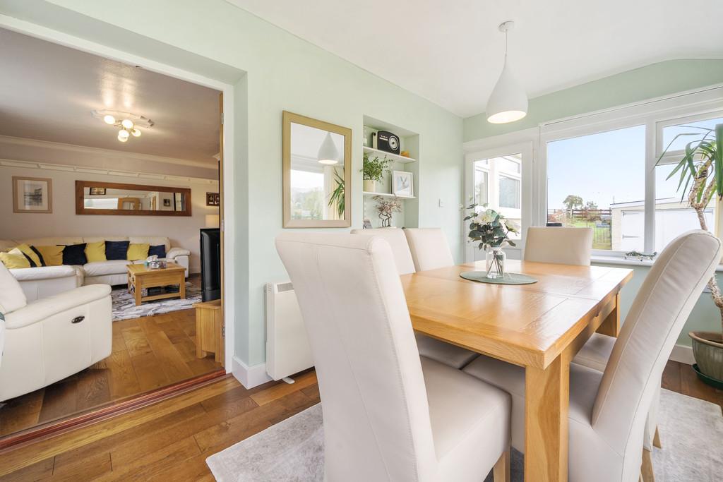 Garden Room or Dining Room