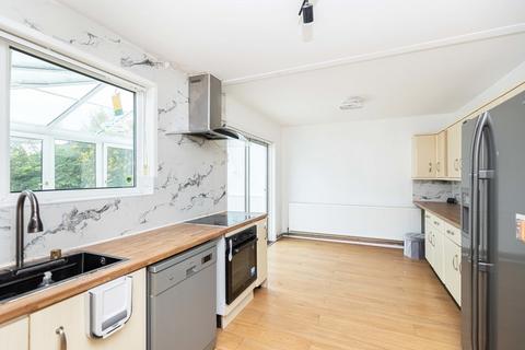 50 Benbow Crescent, Poole, BH12 5AJ