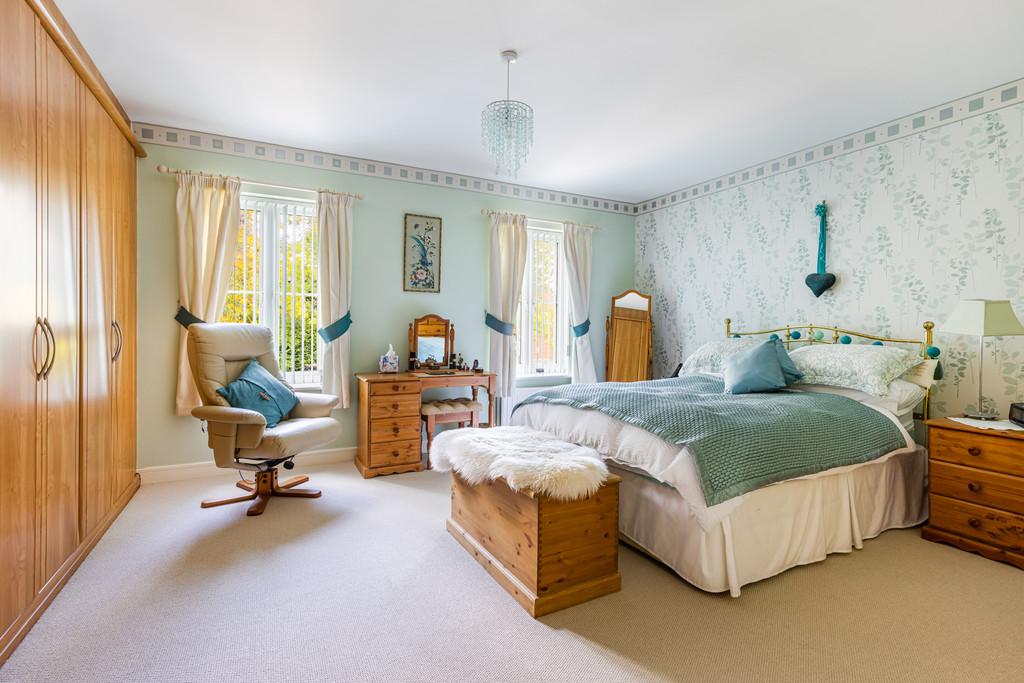 A09 - 95 Gras Lawn Exeter - 251014