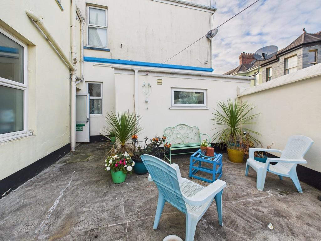 Cam03974 g0 pr0224 still013