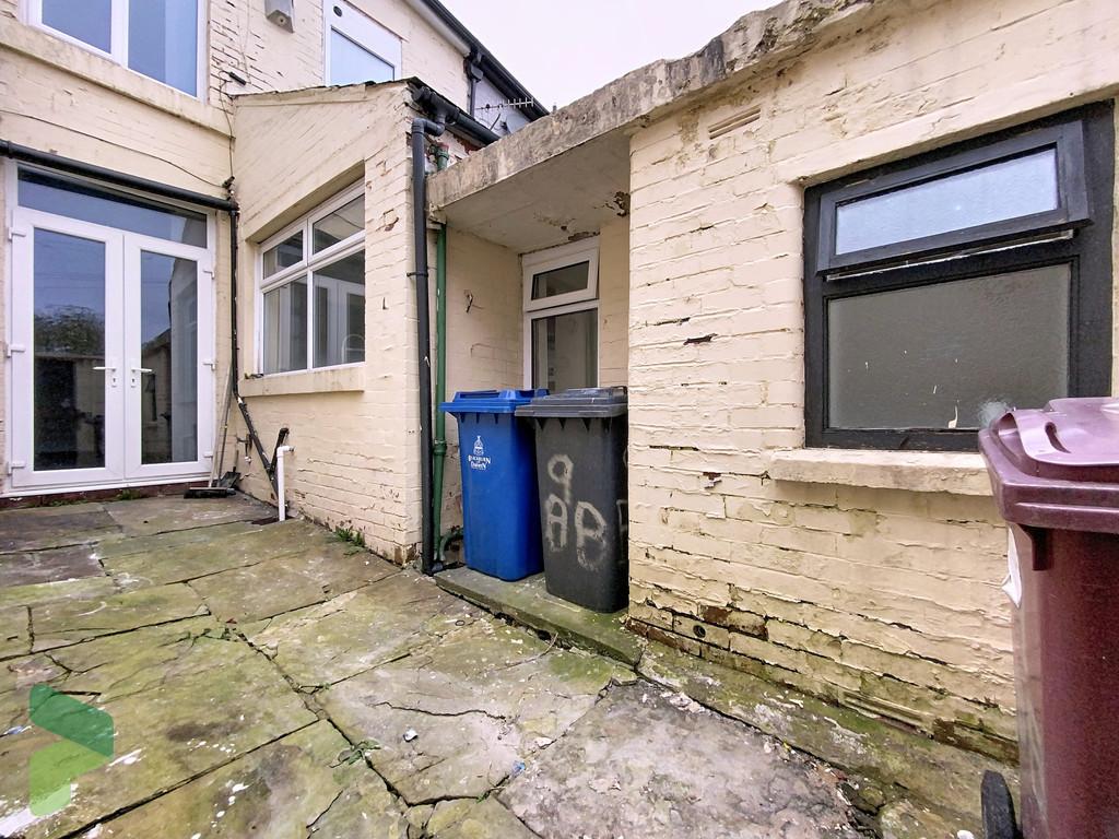 Rear Yard