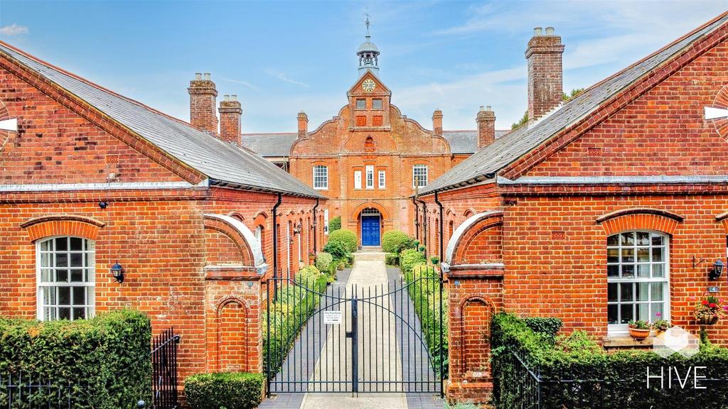 Barton Hall, Fordingbridge