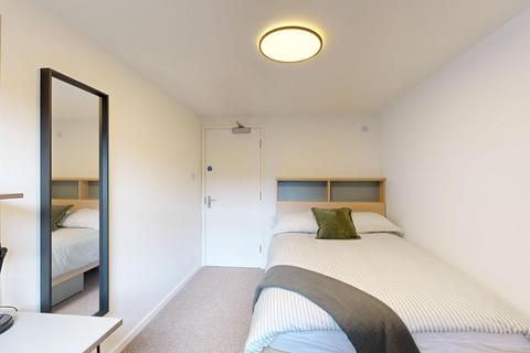 4 bedroom flat to rent, Leazes Parade, Newcastle upon Tyne NE2