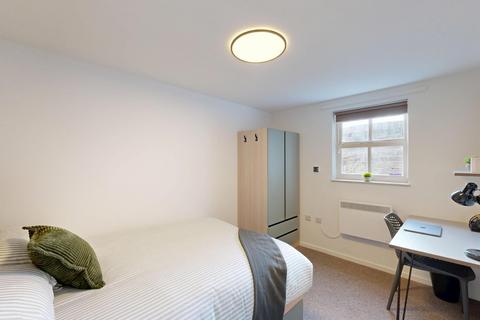 4 bedroom flat to rent, Leazes Parade, Newcastle upon Tyne NE2