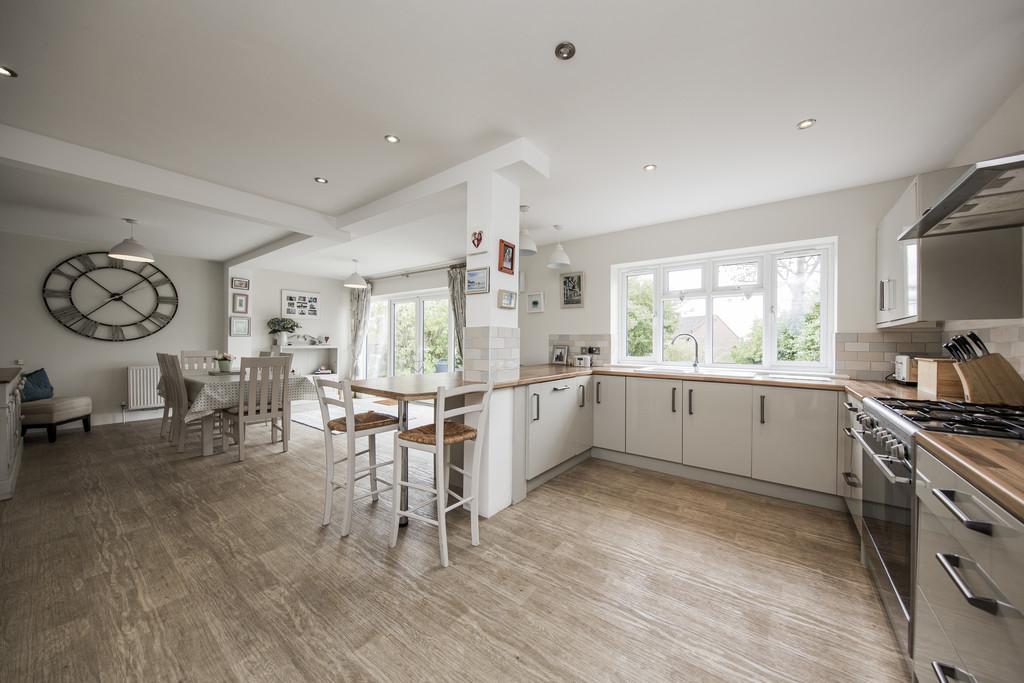 Kitchen - Dining