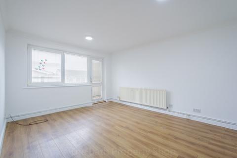 2 bedroom apartment to rent, Cleveland Court, Bath