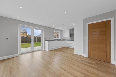 3 bedroom detached house for sale, Elizabethan Close, Sandy SG19