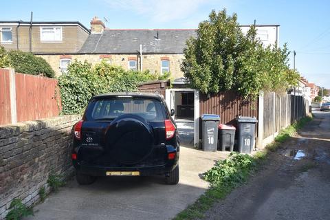 undefined, Birds Avenue, Margate