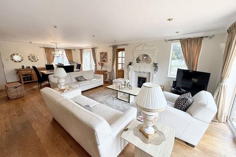 4 bedroom detached house for sale, Marston Moor, Fulwood, Preston, PR2 3WE