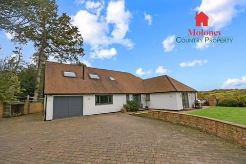 Horns Cross, Northiam, East Sussex TN31