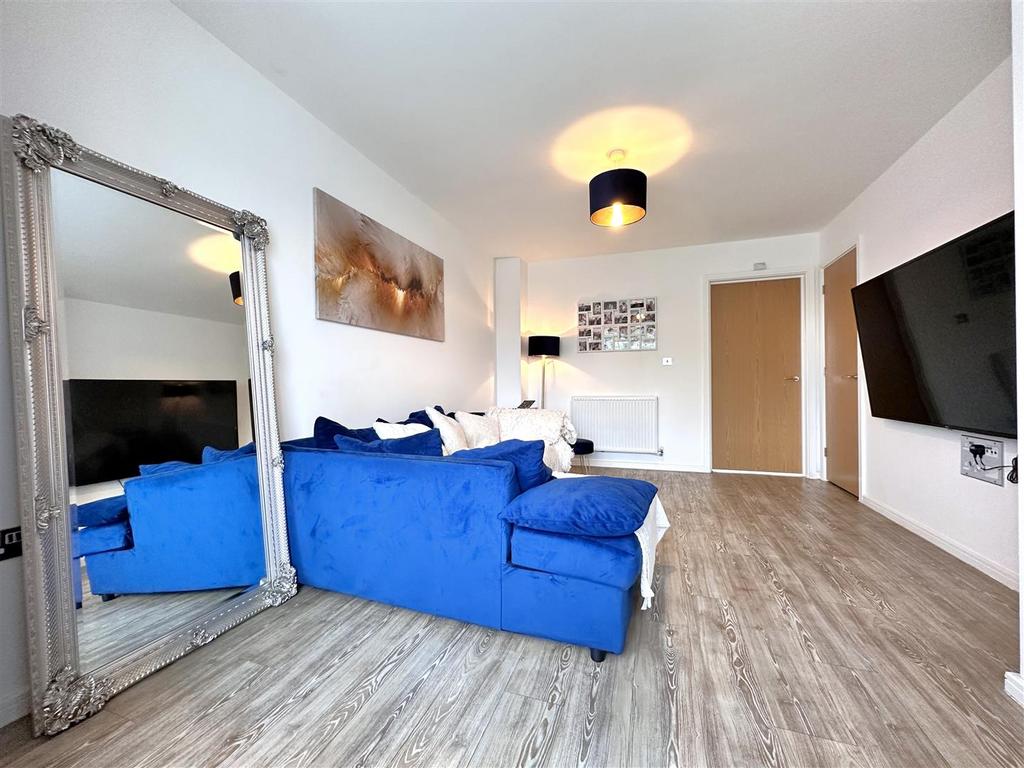 Large Lounge 762