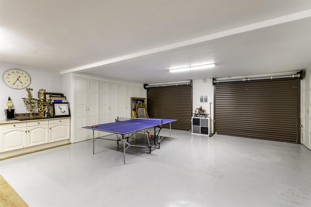 Double Garage
